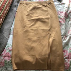 Tahari skirt